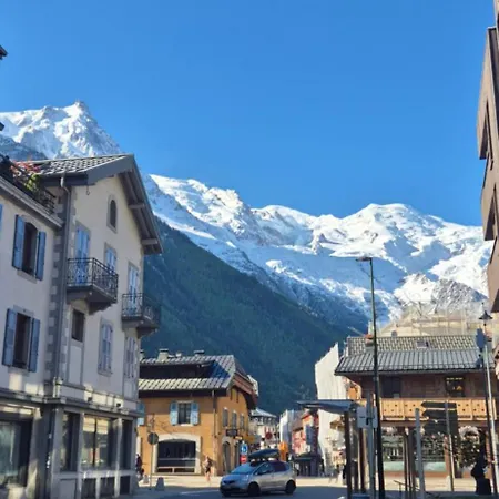 Magnifique Au Centre De