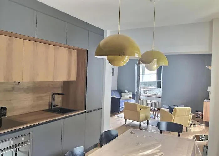 Magnifique Au Centre De