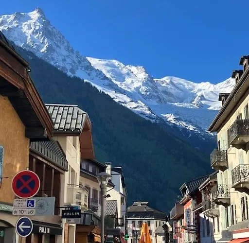 Magnifique Au Centre De