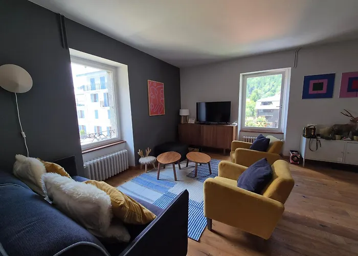 Magnifique Au Centre De *